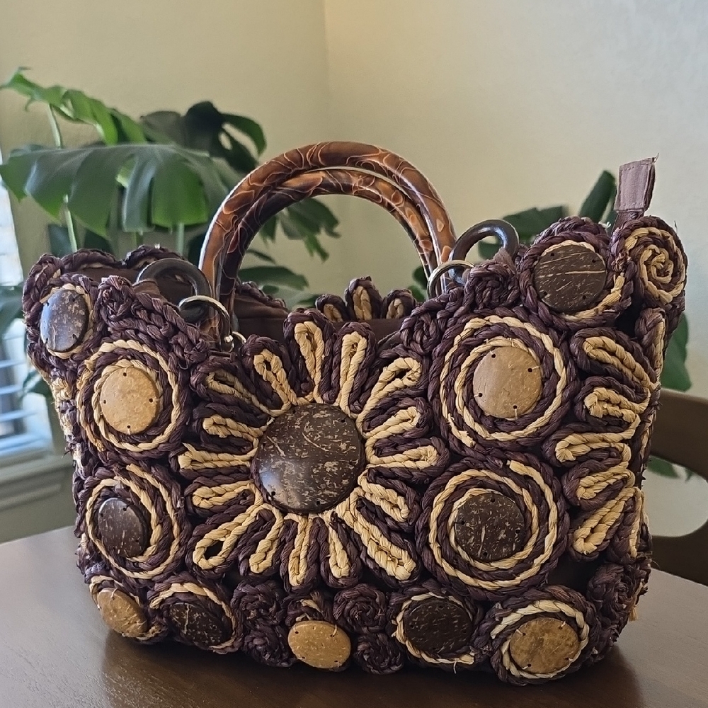 Carppelli Straw world Handcrafted Floral Patterned Purse - Brown and Tan